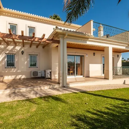 Villa Cordeiro - Heated Pool - Free Wi-Fi - Air Con Guia  Exterior photo