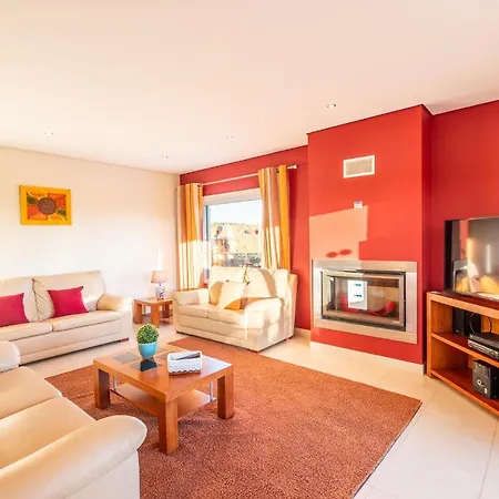 Villa Cordeiro - Heated Pool - Free Wi-Fi - Air Con Guia  Exterior photo