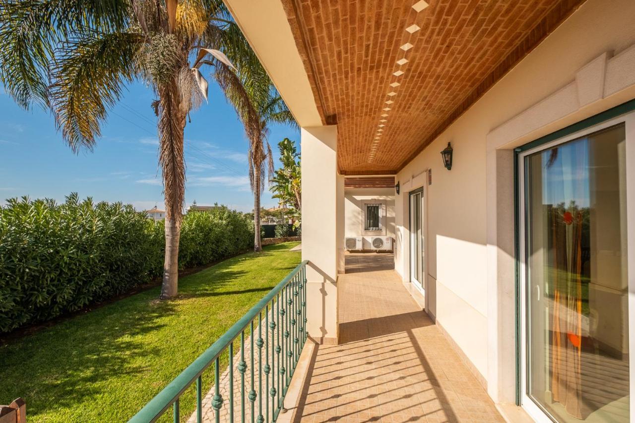 Cordeiro - Heated Pool - Free Wi-fi - Air Con * Guia (Faro)