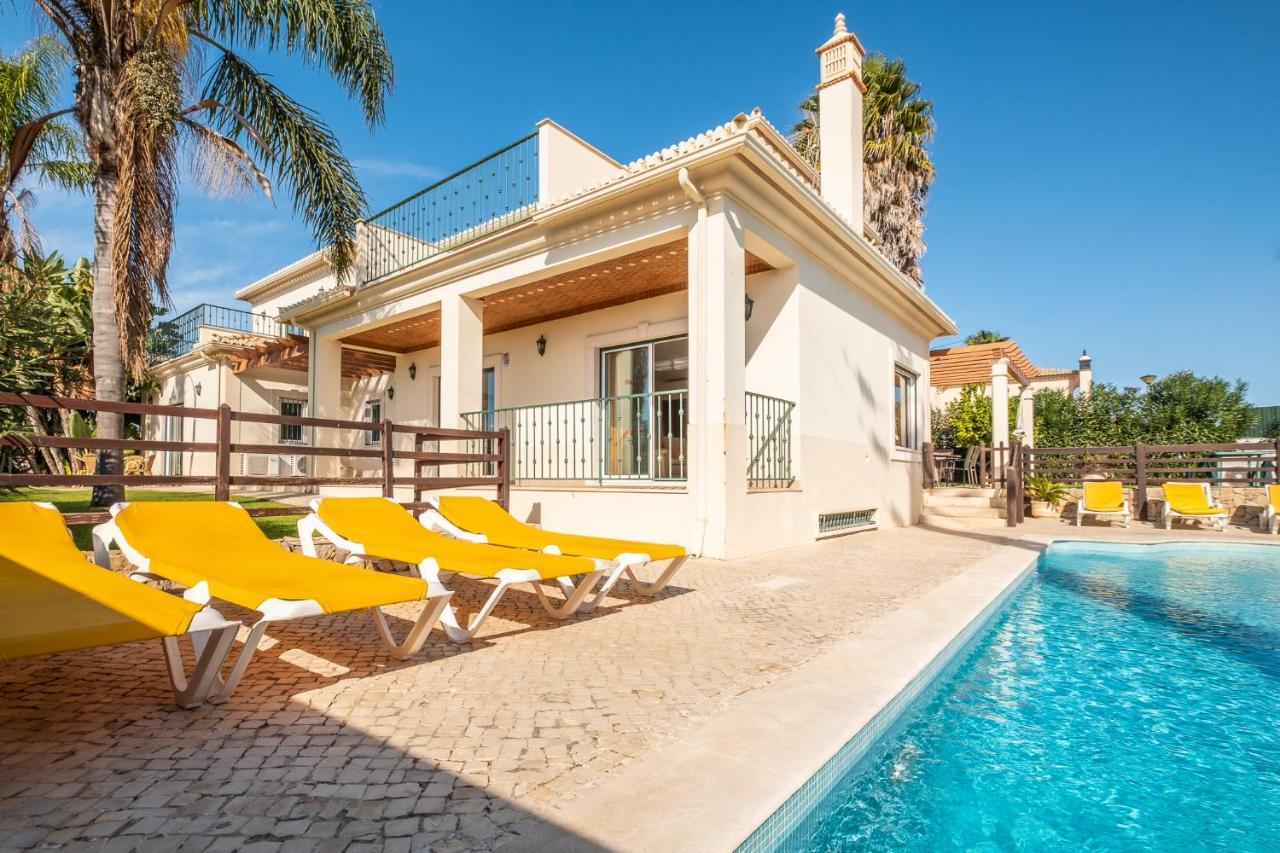 Cordeiro - Heated Pool - Free Wi-fi - Air Con Villa Guia (Faro)