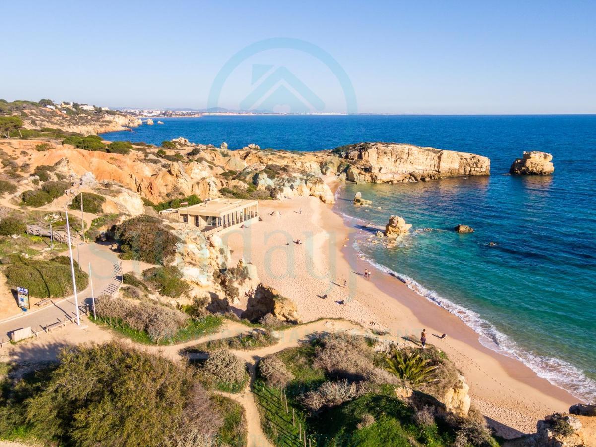 Cordeiro - Heated Pool - Free Wi-fi - Air Con